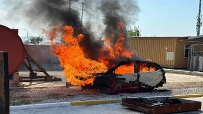 İtfaiyeden Ford Otosan’a yangına müdahale eğitimi