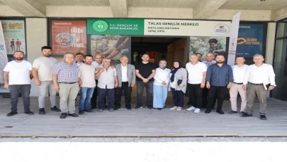 Kayseri Talas’ta esnaf buluşmaları sürüyor