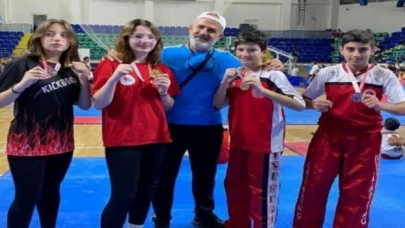 Kütahya’da ’Klas’ sporcular Kick Boks rüzgarı estirdi