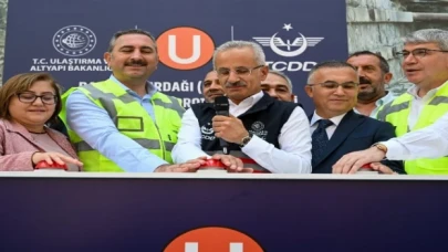 Türkiye’nin en uzun demiryolu tünelinde ışık gözüktü