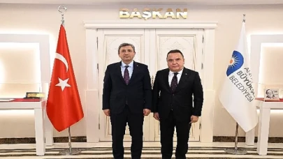 Vali Şahin’den Başkan Böcek’e iade-i ziyaret