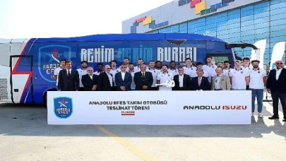 Anadolu Isuzu, Anadolu Efes’in Başarı Yolculuğuna Değer Katmaya Devam Ediyor