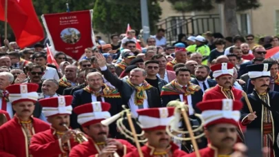 Bakan Bak Söğüt’ten sesledi... Geleceğe güçlü şekilde yürüyeceğiz