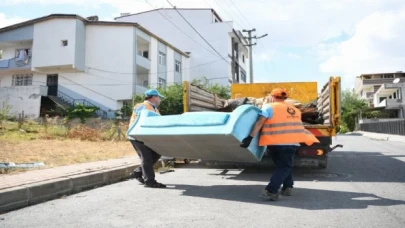 Çayırova’da kaba atıklar toplanıyor