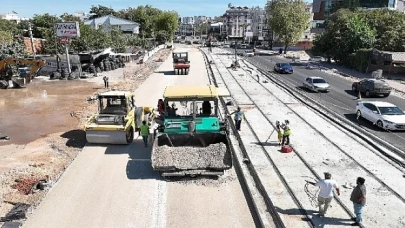 Çöken tramvay hattı onarıldı