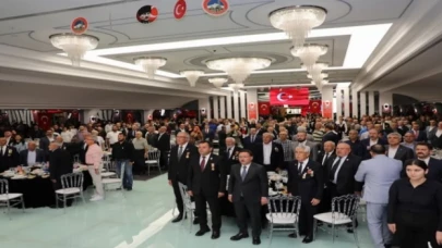 Kayseri Valisi’nden gaziler onuruna yemek