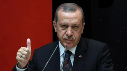 Mahfi Eğilmez: Uygulamayacağımız anayasayı değiştirmenin yararı yok