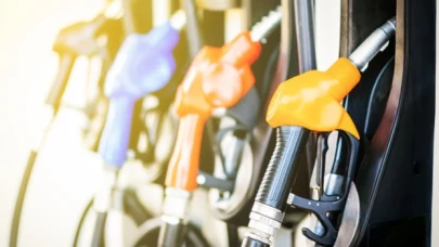 Motorine ve benzine büyük zam geliyor