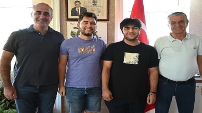 Öğrencilerden Başkan Topaloğlu’na Ziyaret