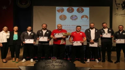 Sakarya Büyükşehir hentbol minik sporseverlerle buluştu