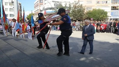 29 Ekim Çelenk Töreni yapıldı