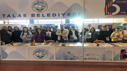 6. Kayseri Kitap Fuarı’na lise öğrencilerinden gezi