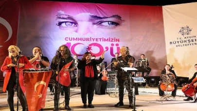 Aydınlılar Senforock’la coştu