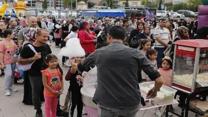 Çocuk Şenliği Renkli Görüntülere Sahne Oldu