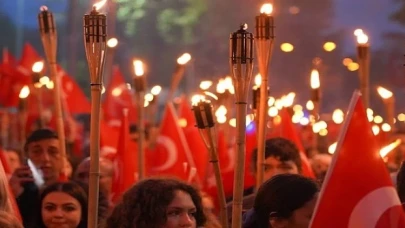 Cumhuriyet’in yüzü ayvalık’ta ATATÜRK türkiyesi’ne yakışır kutlamalar...