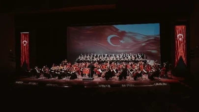 Efes Kültür Yolu Festivali Cumhuriyet konseriyle başladı