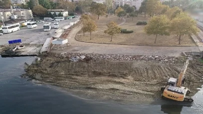 Gölcük Belediyesi Sosyal Yaşam Alanına dönüştüreceği askeri alanı devraldı