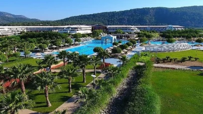 Hilton Dalaman, dünyanın dört bir yanından gelen dansçıları ağırlayarak Cumhuriyet’in 100. yılını kutluyor