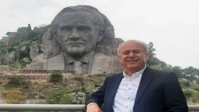 İzmir Buca’da Atatürk maskı tartışması