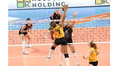 Namağlup lider VakıfBank’tan bir galibiyet daha