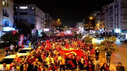 Narlıdere, 100. Yılda Cumhuriyet Ateşi ile aydınlandı