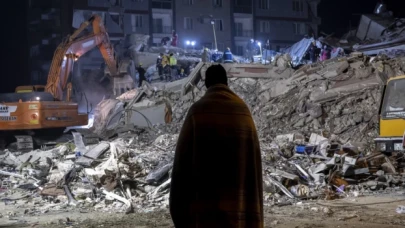 6 Şubat depreminin vurduğu Hatay'da yaşanan felaketi konu alan "Şahsi Meselemiz" filmine tepki yağdı