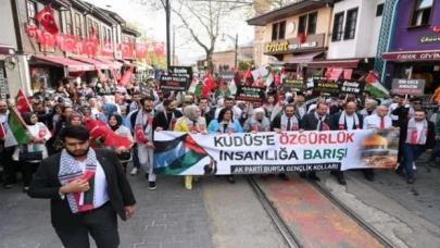 AK Gençlik Bursa’dan Filistin’e tam destek