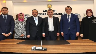 AK Parti Genel Başkan Yardımcısı Erkan Kandemir, Nevşehir’de partisinin il teşkilatınca düzenlenen istişare toplantısına katıldı.