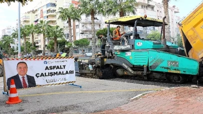 Antalya Büyükşehir’den Portakal Çiçeği caddesine sıcak asfalt