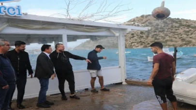 Bodrum’da Başkan Aras’tan fırtınadan etkilenen esnafa ziyaret