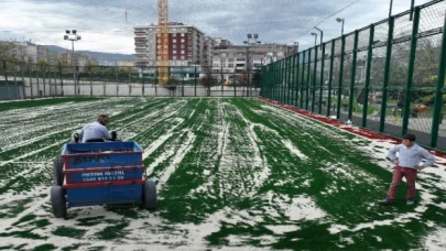 Bursa’da saha ve zeminler spora elverişli hale getiriliyor