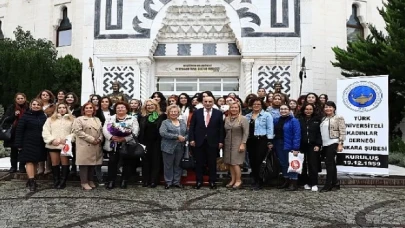 Kadın öğrenciler estergon kalesi’nde misafir edildi