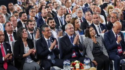 Kemal Kılıçdaroğlu kurultay salonunu terk etti!