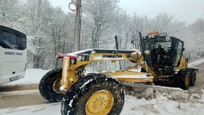 Kocaeli Büyükşehir’in kar kaplanları iş başında