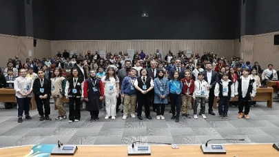 Konya Büyükşehir Çocuk Meclisi’nin Yeni Başkanı 6. Sınıf Öğrencisi Talut Kerem Cengiz Oldu