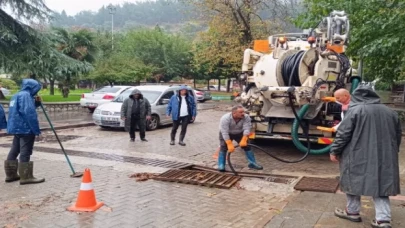 Manisa’da MASKİ ekipleri sağanağa karşı sahada