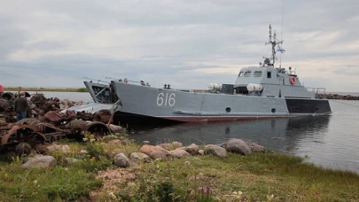 Ukrayna, Kırım’da Rusya’ya ait çıkarma gemilerini vurduğunu duyurdu