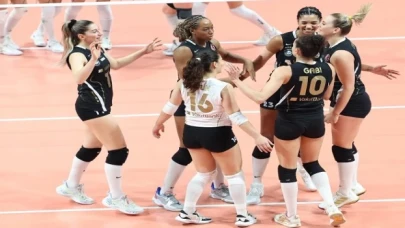 VakıfBank, PTT’ye de set vermedi