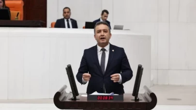 “Vatandaş sizden AK Partili öğretmen istemiyor, vatandaş sizden liyakatli öğretmen istiyor”