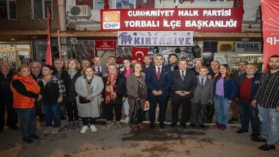 Başkan Batur, CHP ilçe örgütleriyle kucaklaştı