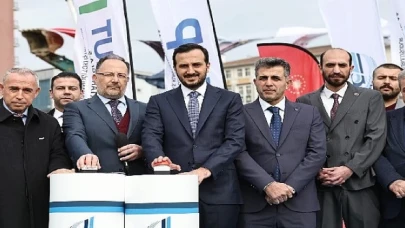 Cumhurbaşkanı Erdoğan’ın katıldığı canlı yayınla Bağcılar’da Asburçaklar Sitesi’nin temeli atıldı