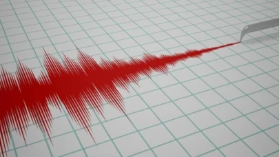 Filipinler'de 7,6 büyüklüğünde deprem