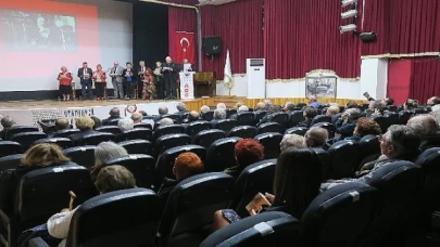 Foça’da türk kadınına seçme ve seçilme hakkı verilişinin 89.yıl dönümü anıldı