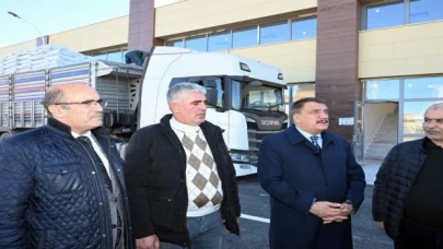 Malatya’da Başkan Gürkan’dan yeni buğday pazarına inceleme