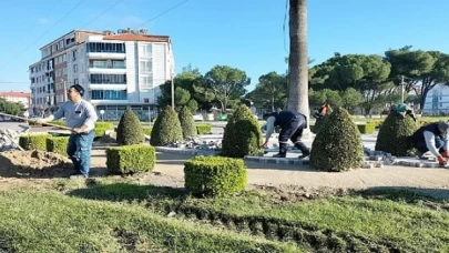 Park bahçeler çalışıyor, burhaniye güzelleşiyor