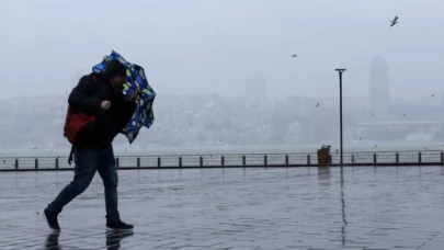 AKOM tarih verdi: Soğuk ve yağışlı hava İstanbul'u ne zaman terk edecek?