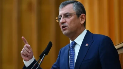 CHP Genel Başkanı Özel: Emeklinin gözünün içine bak