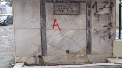 Edirne Keşan’da Yeni Cami çeşmesi aynı tas aynı hamam