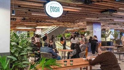 Grand Pera TasteHub’ta müzik, dans ve lezzet bir arada