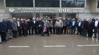 Hatay Reyhanlı’da muhtarlarla toplandı